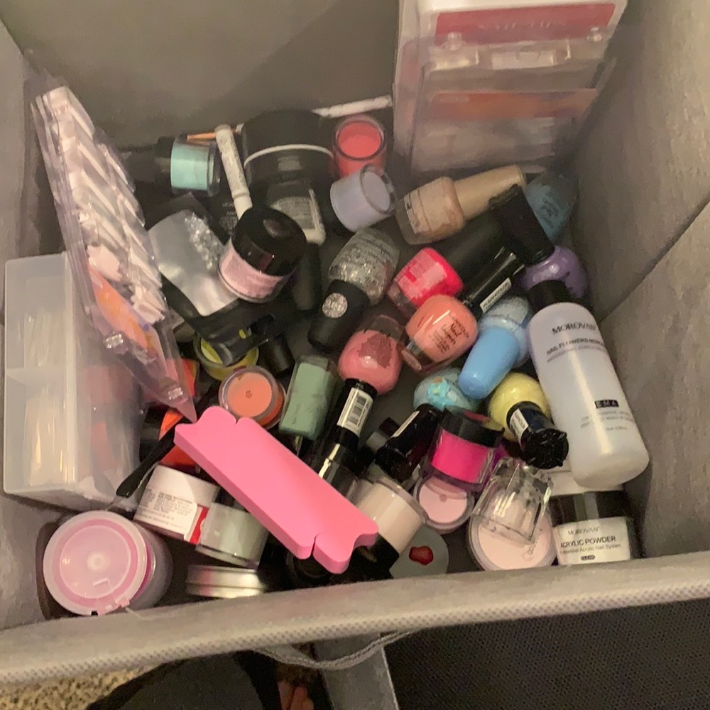 Acrylic Nail Supplies